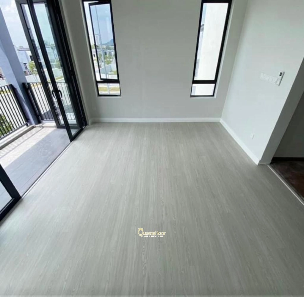 QueensFloor