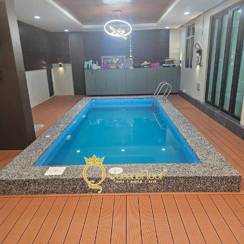 QueensFloor vs JENFloor