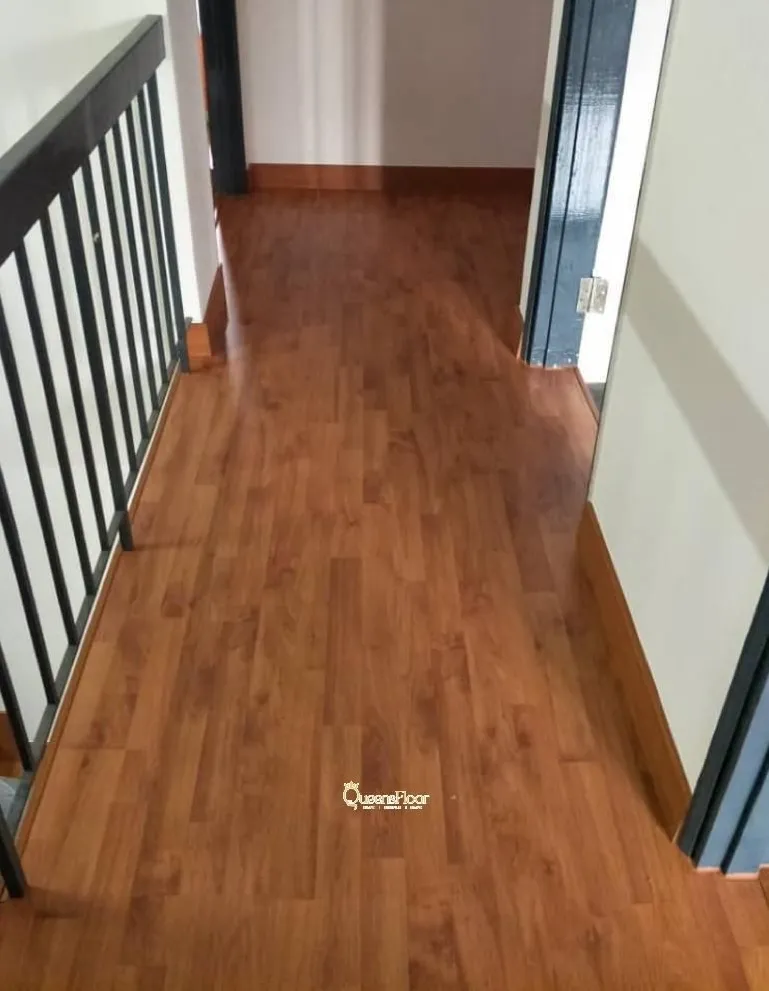 QueensFloor vs JENFloor