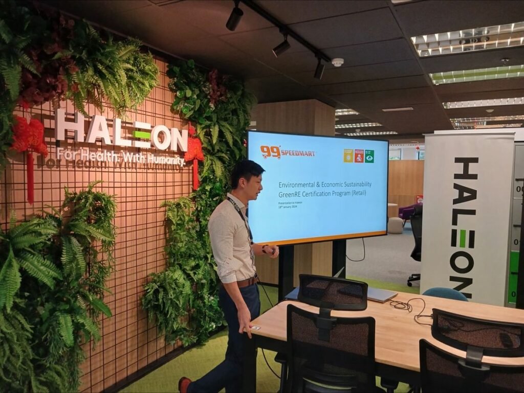 “99 Speedmart 连锁便利店”