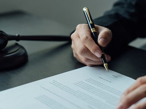 对大众心理的带动效应