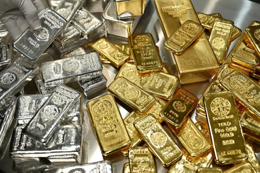 美国暂缓关键矿产关税冲击贵金属市场