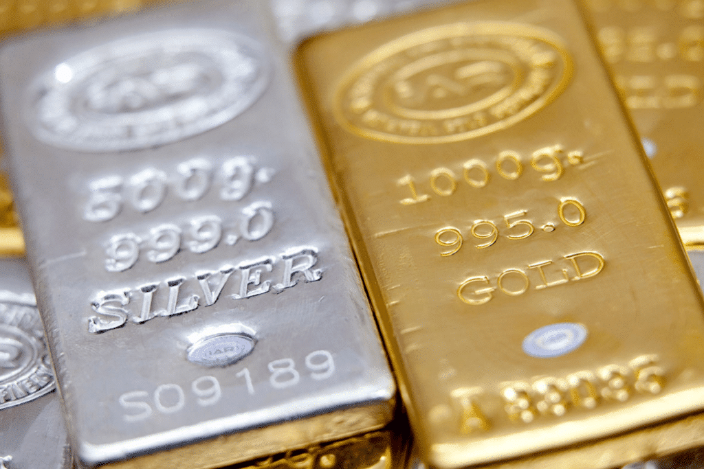 金银暴跌后回升