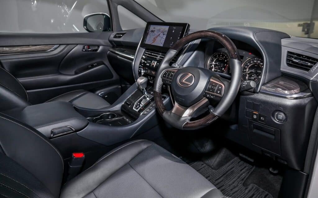 “马来西亚Lexus出租”